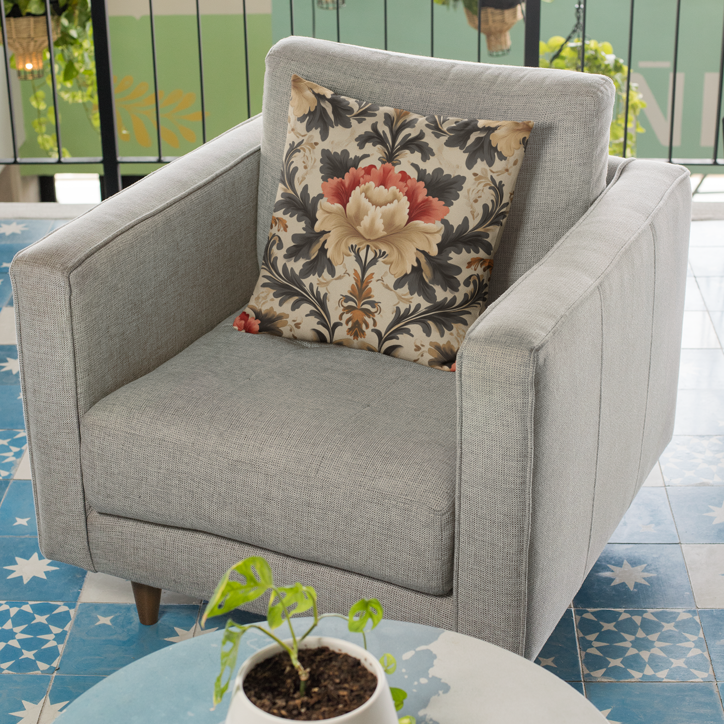 Vintage Floral Throw Pillow – Elegant Accent Cushion for Home