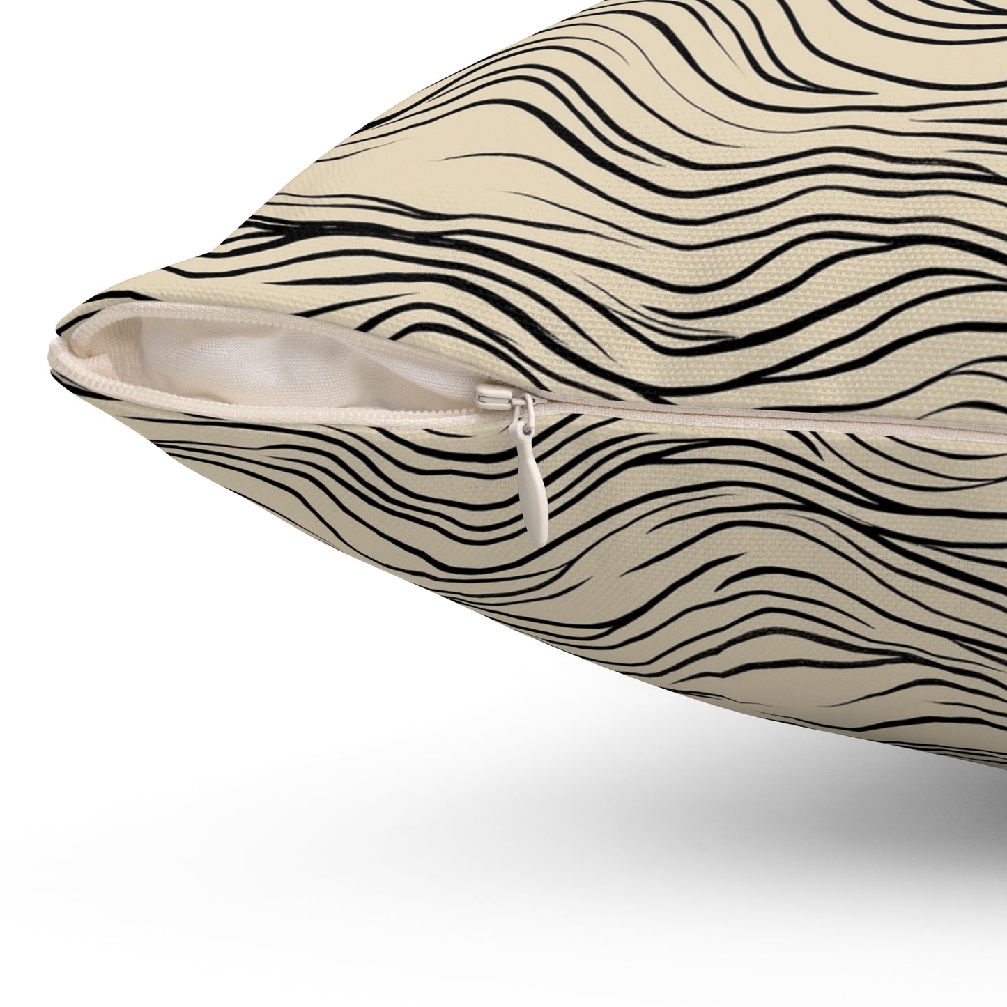 Cozy Wave Throw Pillow – Modern Accent Cushion with Wavy Pattern