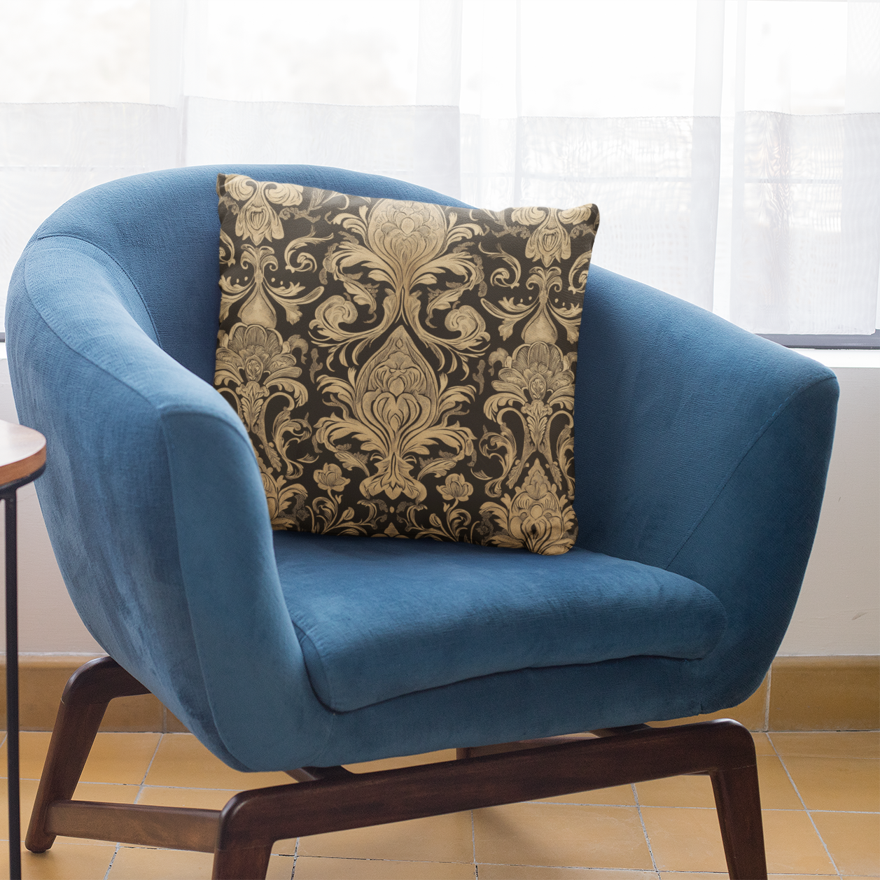 Vintage Floral Throw Pillow – Elegant Accent Cushion for Home