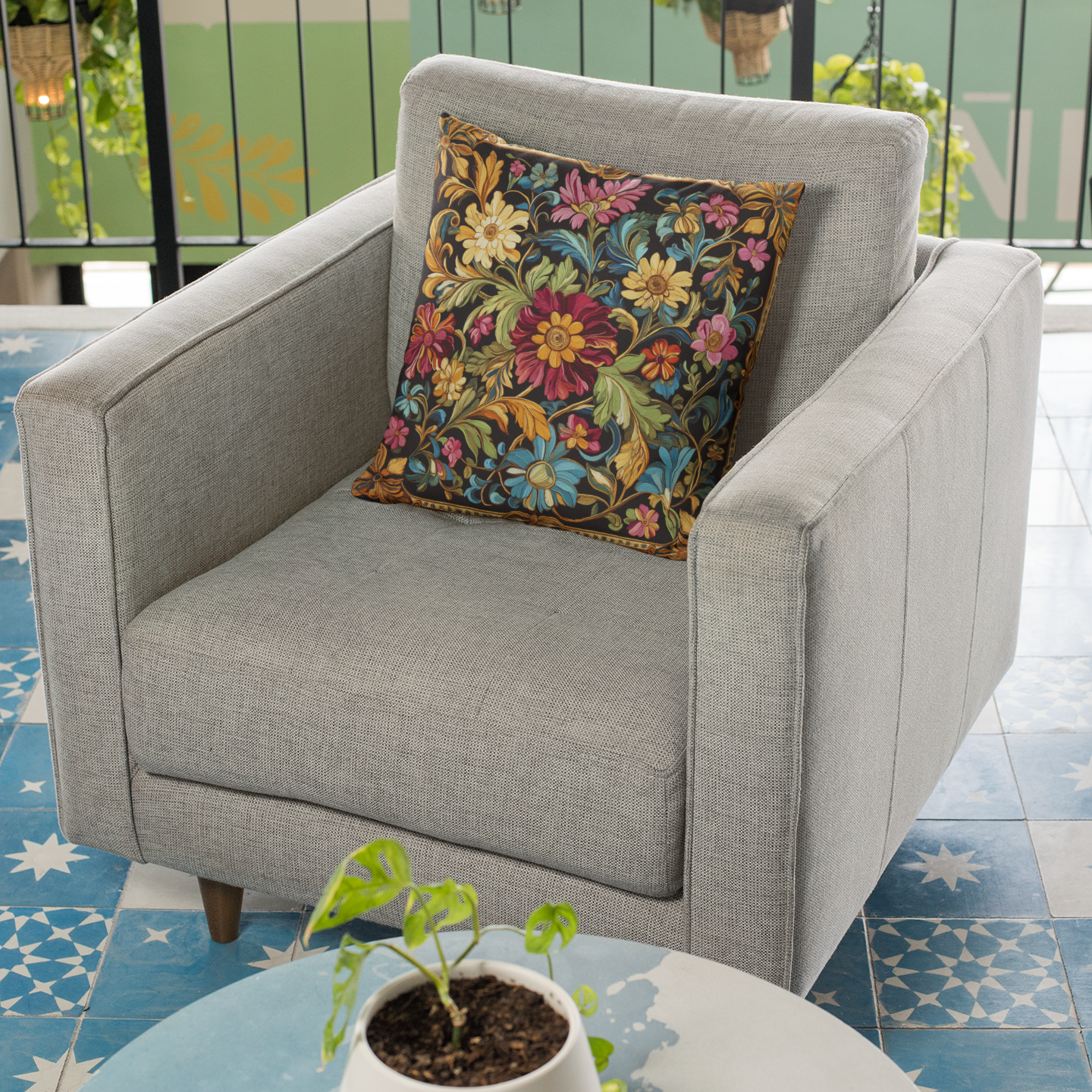 Vintage Botanical Throw Pillow – Elegant Floral Accent Cushion