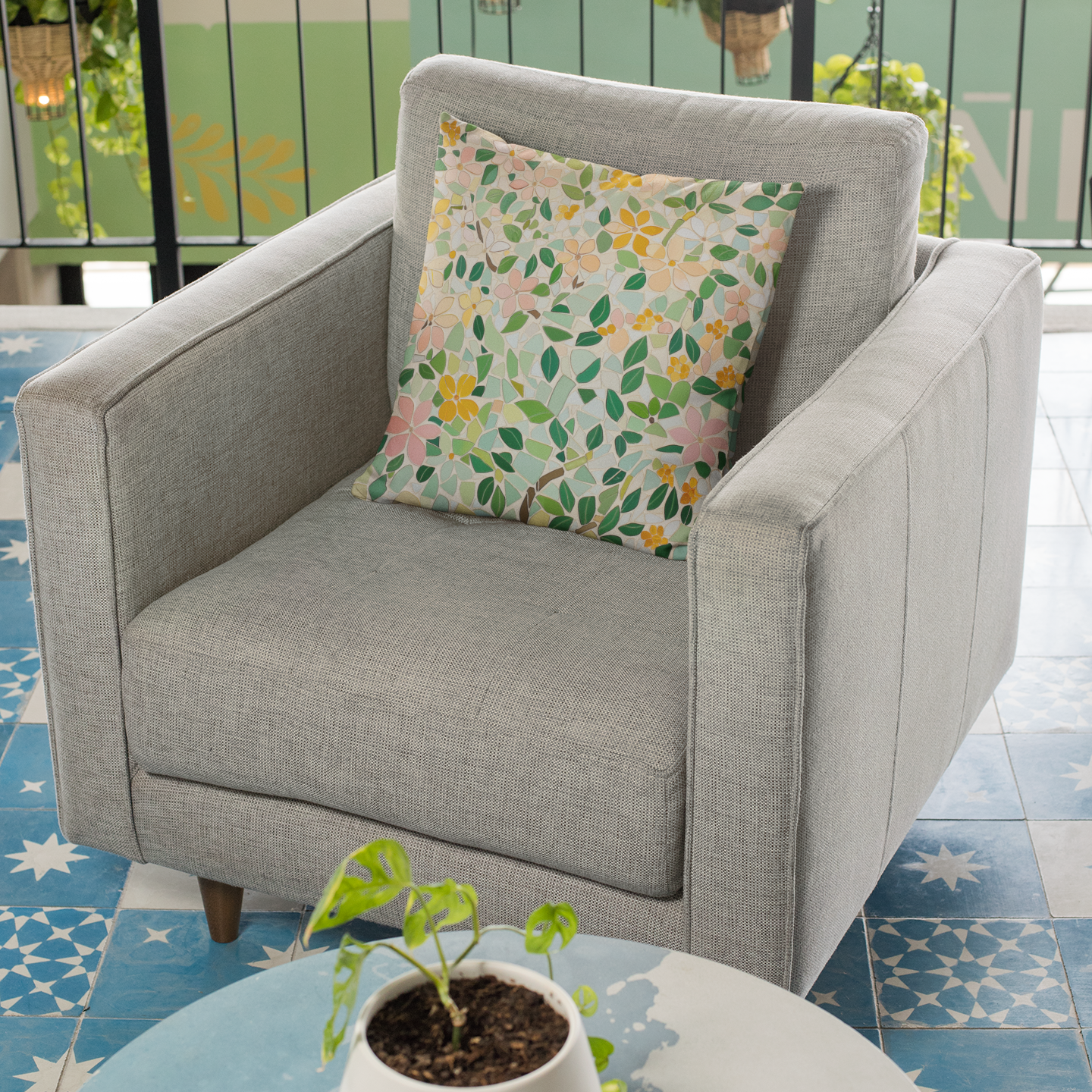 Boho Floral Throw Pillow – Soft Accent Cushion for Modern Living Room