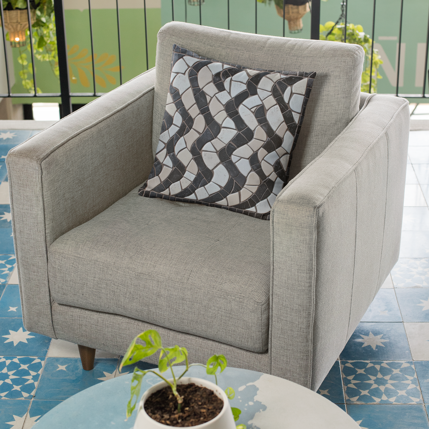 Stylish Spun-Polyester Square Throw Pillow – Modern Accent Cushion